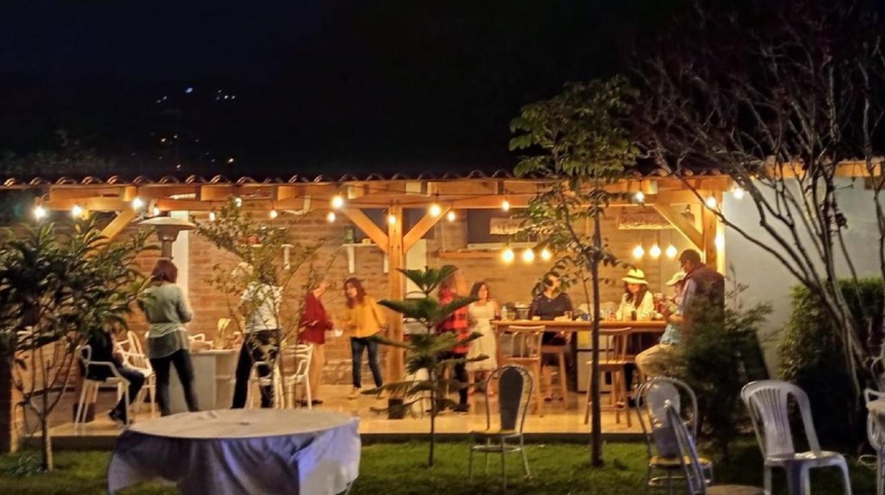 Bamboo Village Place Тумбако Экстерьер фото